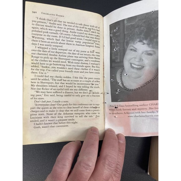 Charlaine Harris Box Set Lot of 9 SOOKIE STACKHOUSE True Blood Book series! - Picture 10 of 11